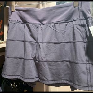 Lululemon Athletica Women Skirt Size 6 Tall